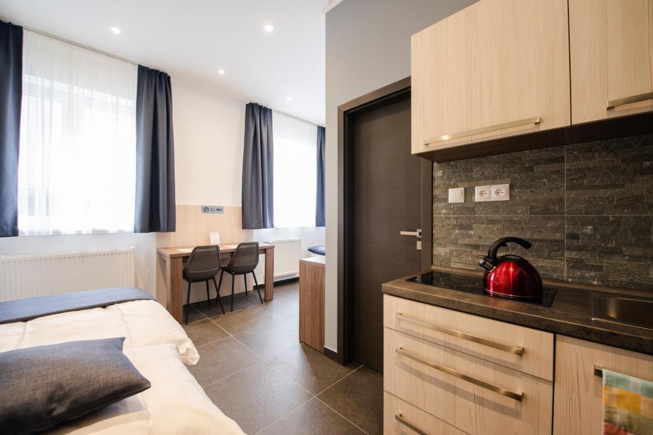 Apartments Danube Bratislava Eksteriør billede